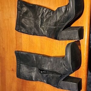 Just below the knees Jessica Simpson heeled boots